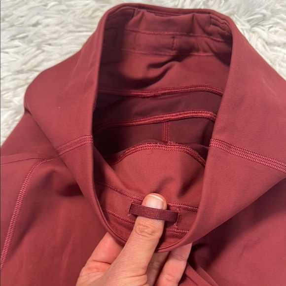 Lululemon Invigorate High-Rise Short 10" Chianti - Picture 3 of 5